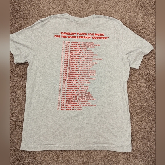 Dayglow XL tour tee shirt 2022 - Picture 5 of 8